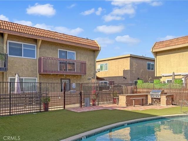 Condo for sale in Carson, California