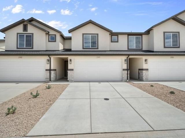 Townhouse for sale in Washington, Utah
