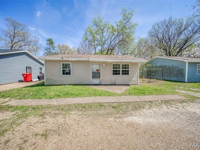 House for sale in Saint Robert, Missouri