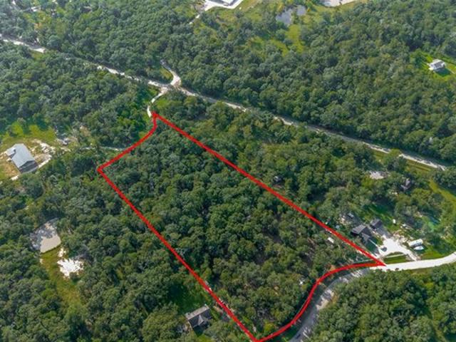 Land for sale in Damon, Texas