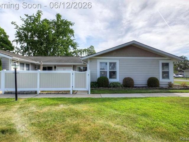 Condo for sale in Novi, Michigan