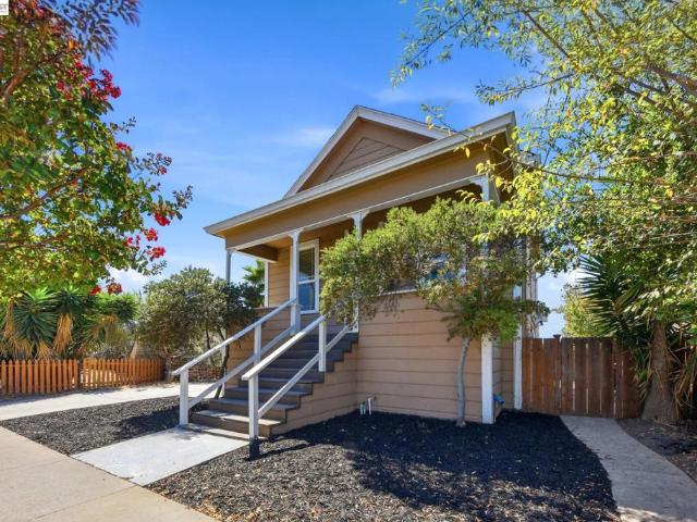 House for sale in Hayward, California