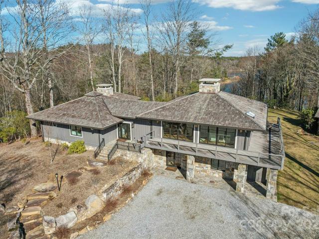 House for sale in Lake Toxaway