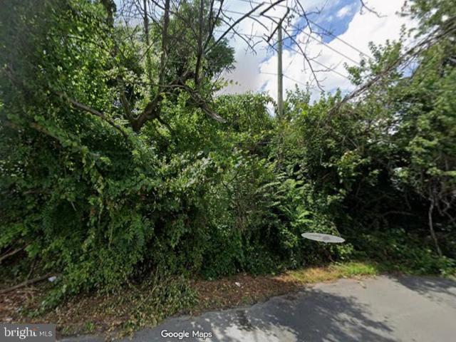 Land for sale in Fetrows, Clarksburg