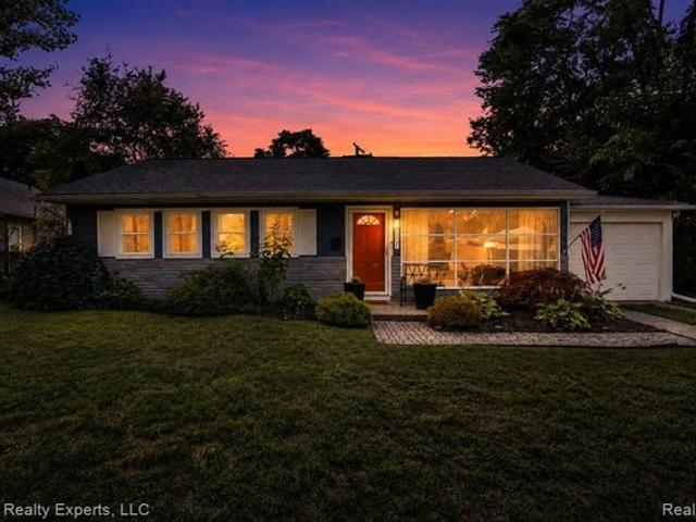House for sale in Oak Park, Michigan