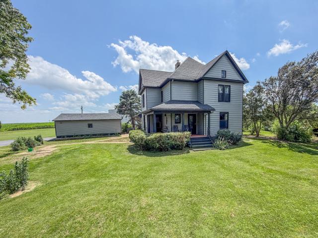 House for sale in Gifford, Illinois