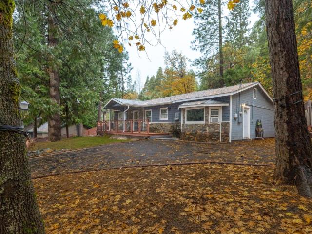 Property for sale in Arnold, California