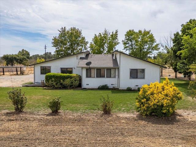 House for sale in Gerber, California