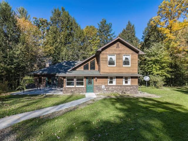 House for sale in Cambridge Springs, Crawford County