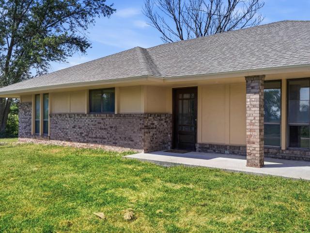 House for sale in Cooper, Missouri