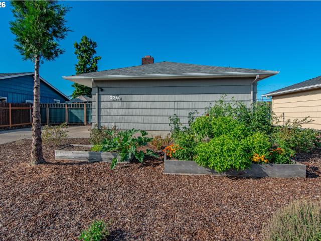 House for sale in Oregonia
