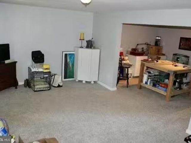 Condo for rent in Winchester