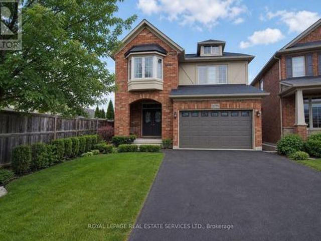 House for sale in Oakville, Ontario