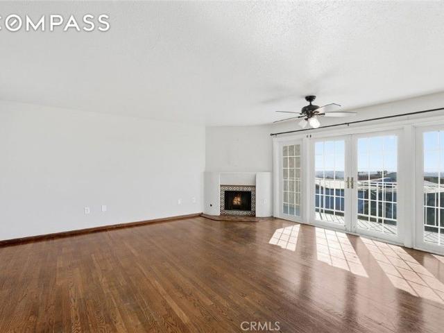 Townhouse for sale in Signal Hill, California