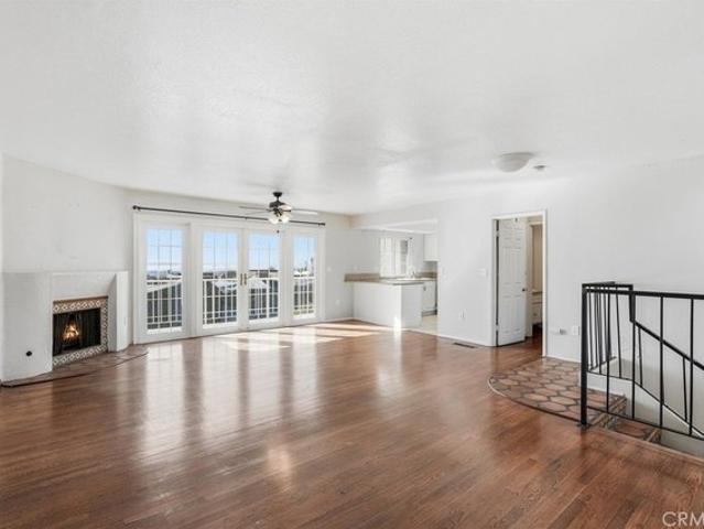 Townhouse for sale in Signal Hill, California