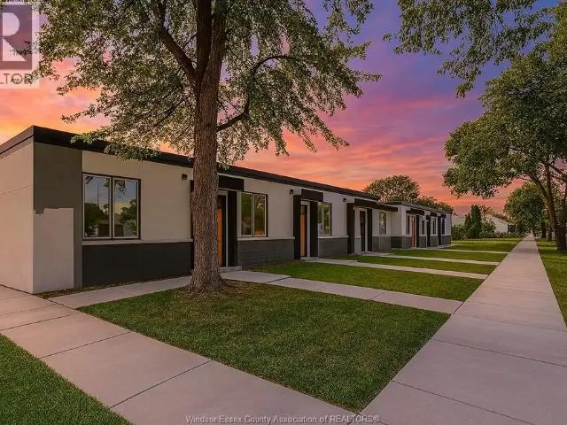 Townhouse for rent in South Walkerville, Windsor