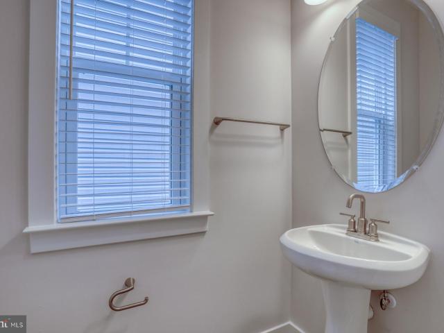 Condo for sale in Delaware