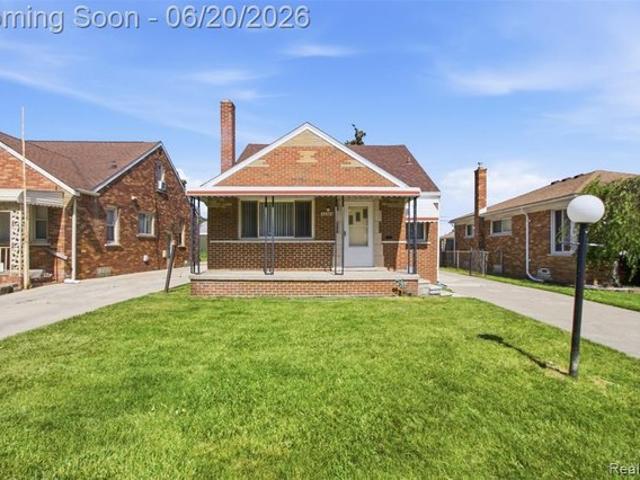 House for sale in Eastpointe, Michigan