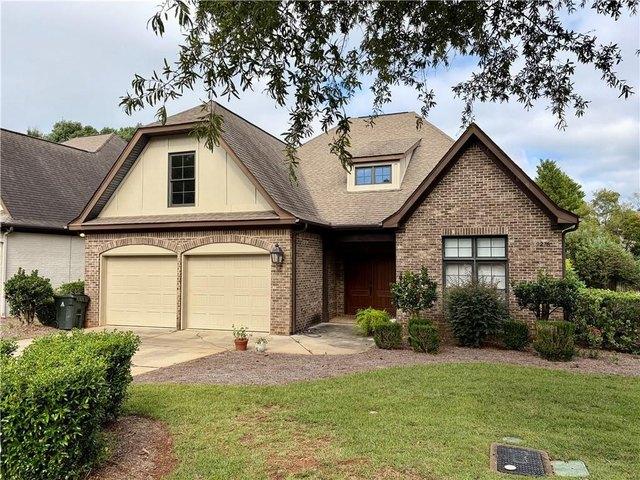 House for sale in Auburn, Lee County