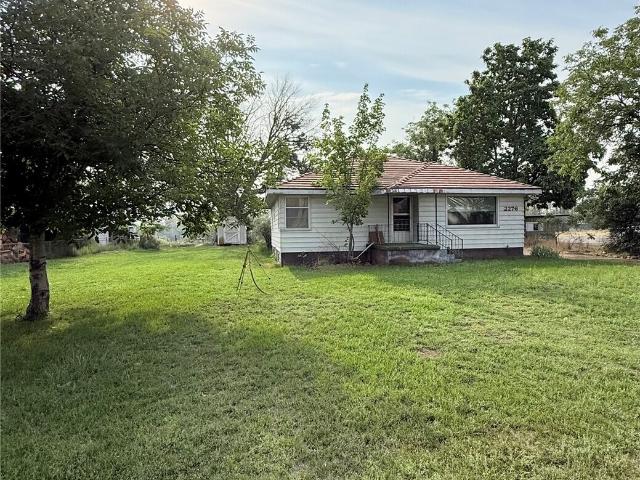 House for sale in Okanogan, Okanogan County
