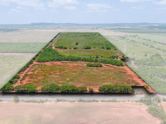 Land for sale in Taylor, Texas