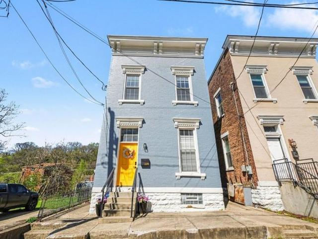 House for sale in Roselawn, Ohio