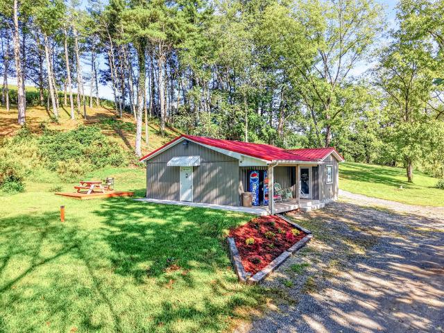 House for sale in Draper, Pulaski County