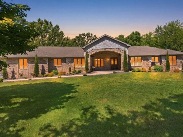 House for sale in Mountain Grove, Missouri