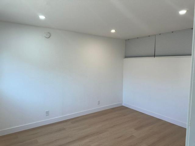 Apartment for rent in Chatsworth Neighborhood Council District, Canoga Park