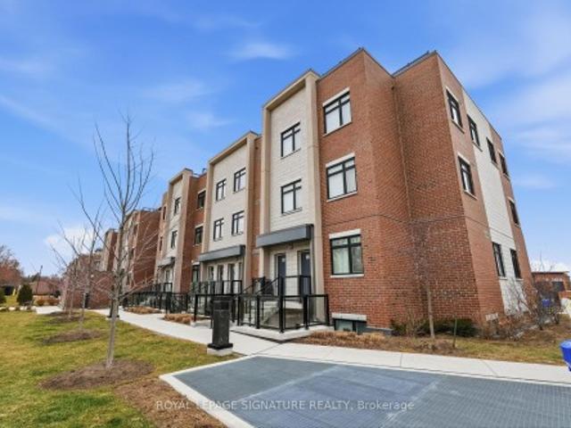 Townhouse for sale in Mississauga, Ontario