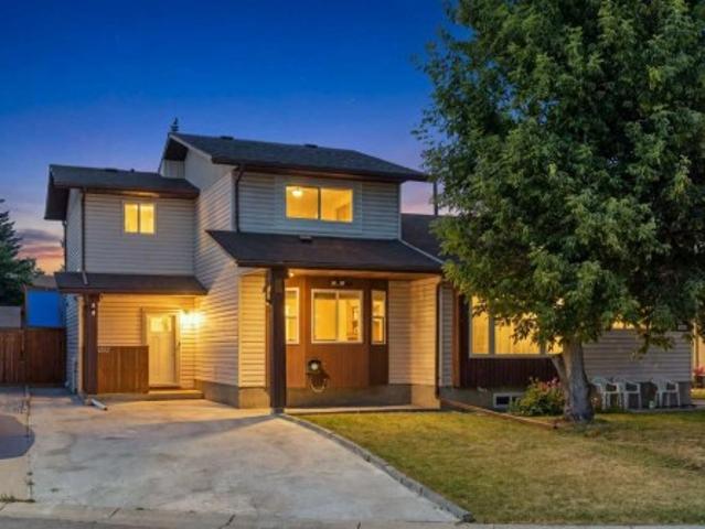 House for sale in Abbeydale, Calgary