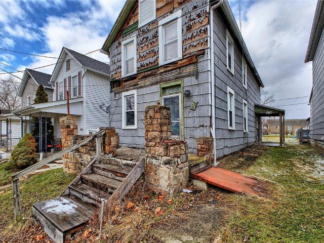 House for sale in Latrobe, Pennsylvania