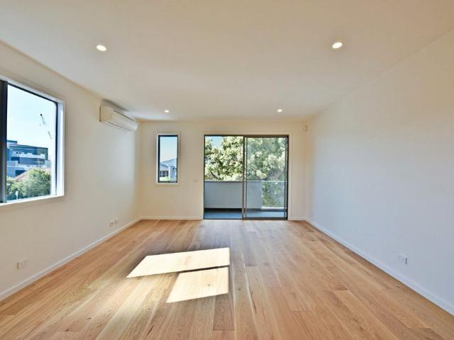 Townhouse for rent in Camerons Creek, Victoria