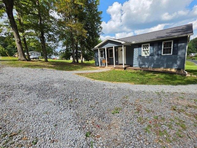House for sale in Cool Ridge, West Virginia