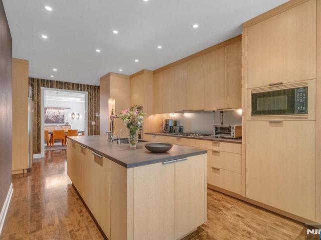 Townhouse for sale in Park Ridge
