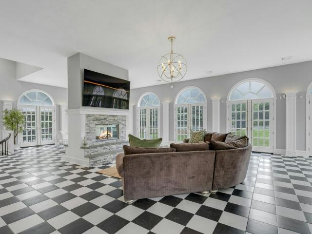 Townhouse for sale in Park Ridge