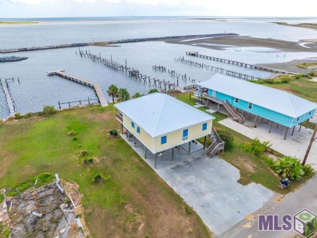 House for sale in Grand Isle, Louisiana