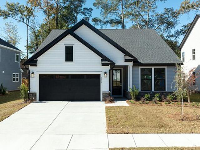 House for sale in Moncks Corner, South Carolina