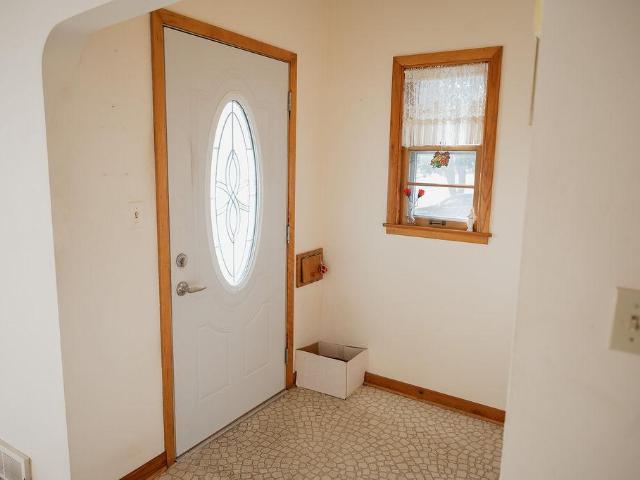 House for sale in Blue Earth, Faribault County