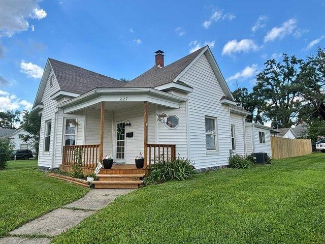 House for sale in Marceline, Linn County