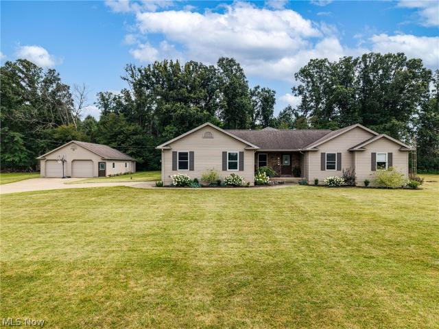House for sale in Creston, Ohio