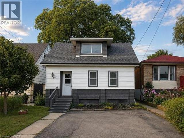 House for sale in Ancaster, Ontario
