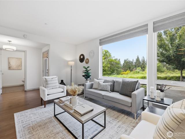 House for sale in Bainbridge Island, Washington