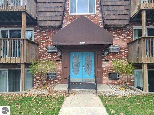 Condo for sale in Traverse City, Michigan