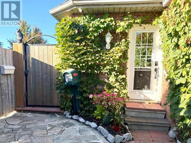 House for sale in Barrie, Ontario