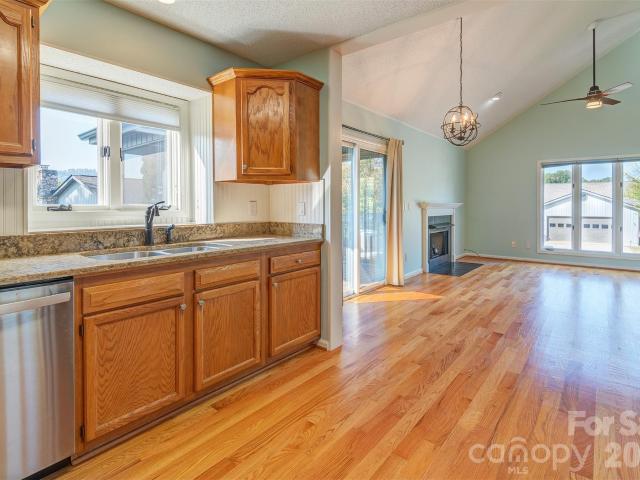 Townhouse for sale in Weaverville, Buncombe County