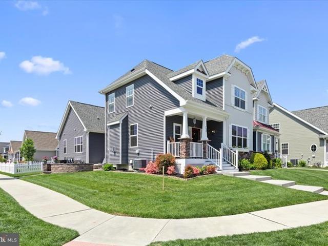 Townhouse for sale in Delaware