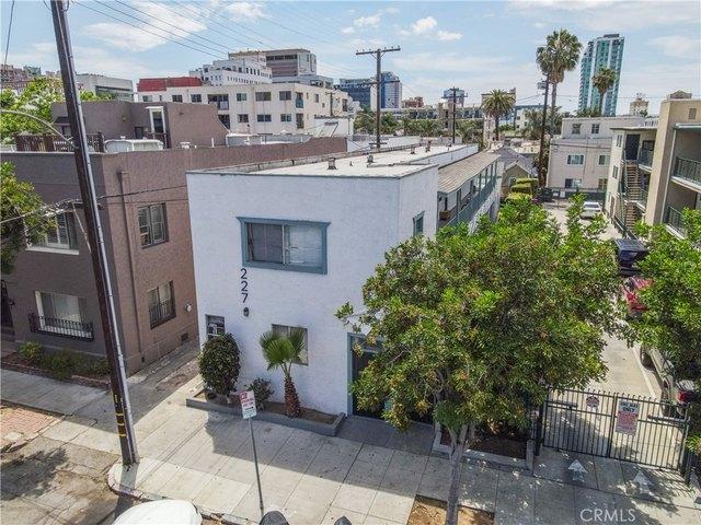 House for sale in Long Beach, California