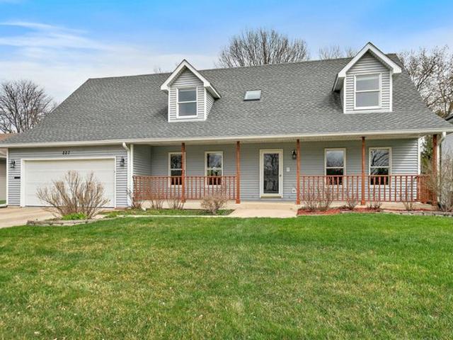 House for sale in Schaumburg, Illinois