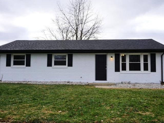 House for sale in Versailles, Kentucky